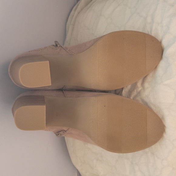LC Lauren Conrad Size 7.5 Rosehip Taupe - Picture 4 of 6